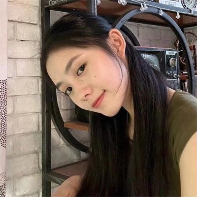 黑暗中的十个女人